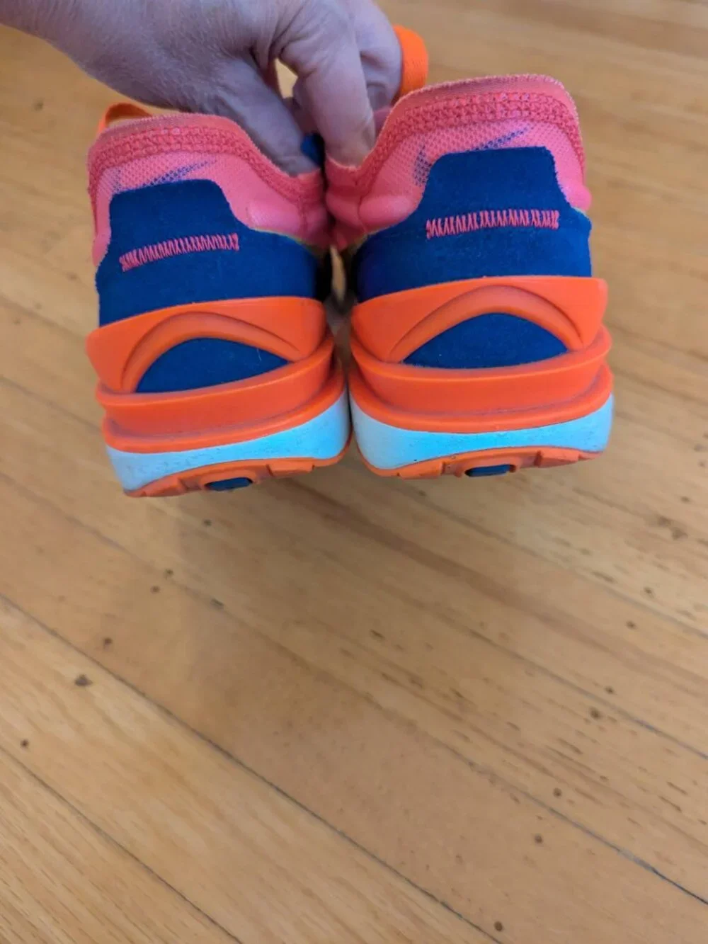Nike Neon Retro Sneakers - Picture 4 of 7
